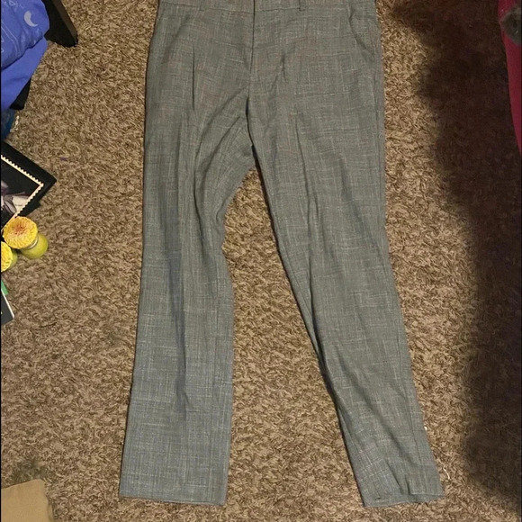 Perry Ellis
Slim-Fit Crosshatch Stretch Suit Separates Pants 34 - Picture 4 of 8